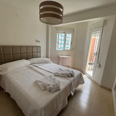 La Torre Sol Y Playa * Бенидорм